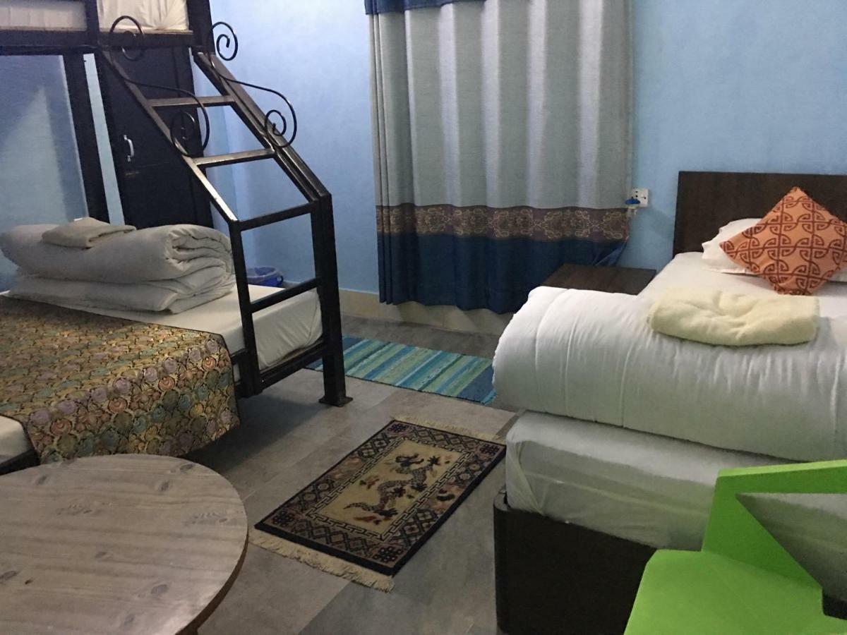 Bnb Royal Tourist House カトマンズ エクステリア 写真